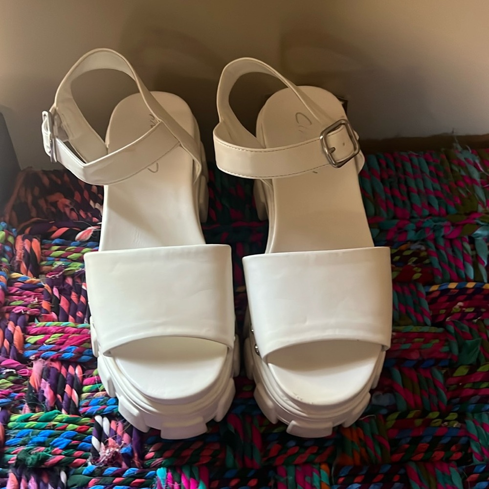Circus by Sam Edelman platform sandals size 7.5